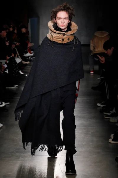 Look 39